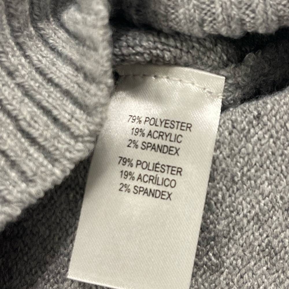 Weatherproof Vintage Gray Sweater with Pattern - Picture 5 of 5